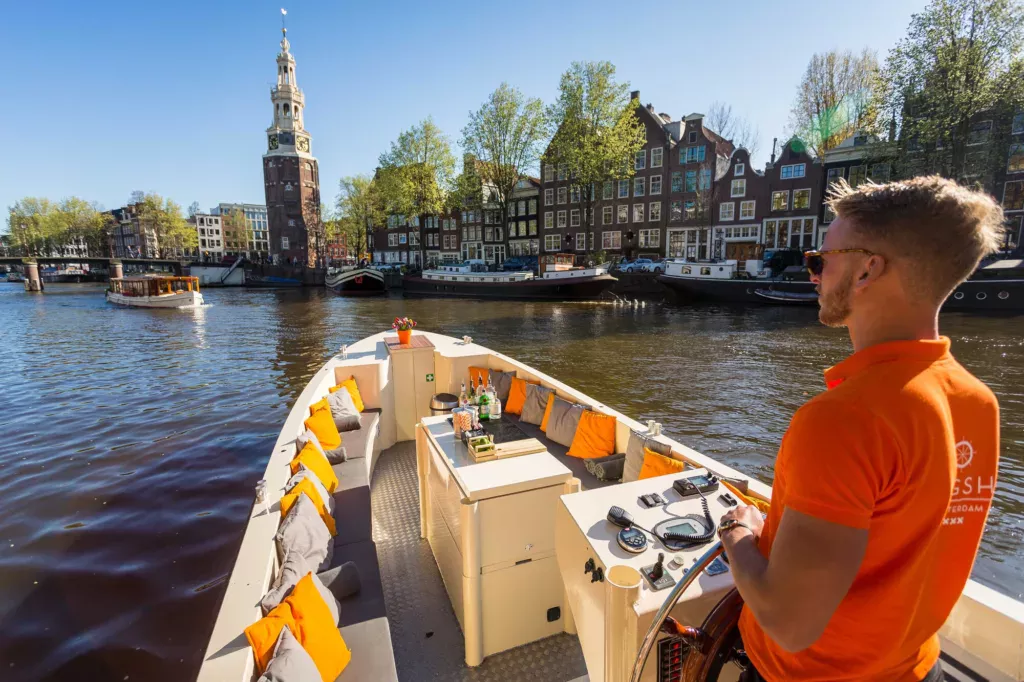 Sloep Huren in Amsterdam voor 14 Personen