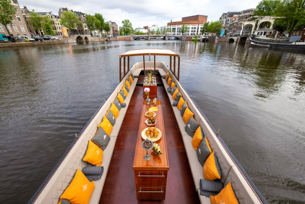 Sloep Huren in Amsterdam voor 40 Personen