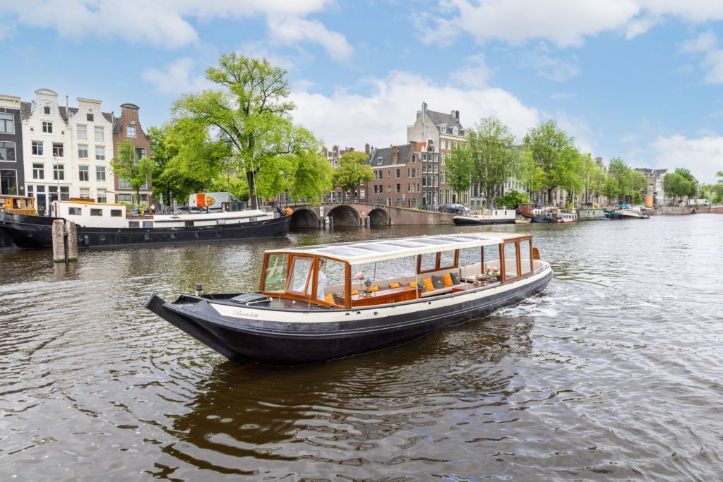 Sloep Huren in Amsterdam voor 60 Personen